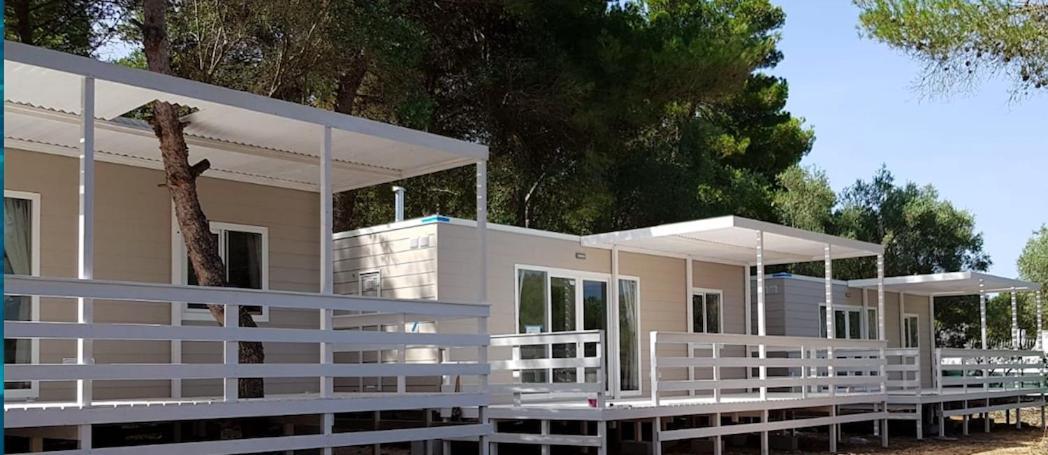 Camping La Scogliera Santa Cesarea Terme Eksteriør billede