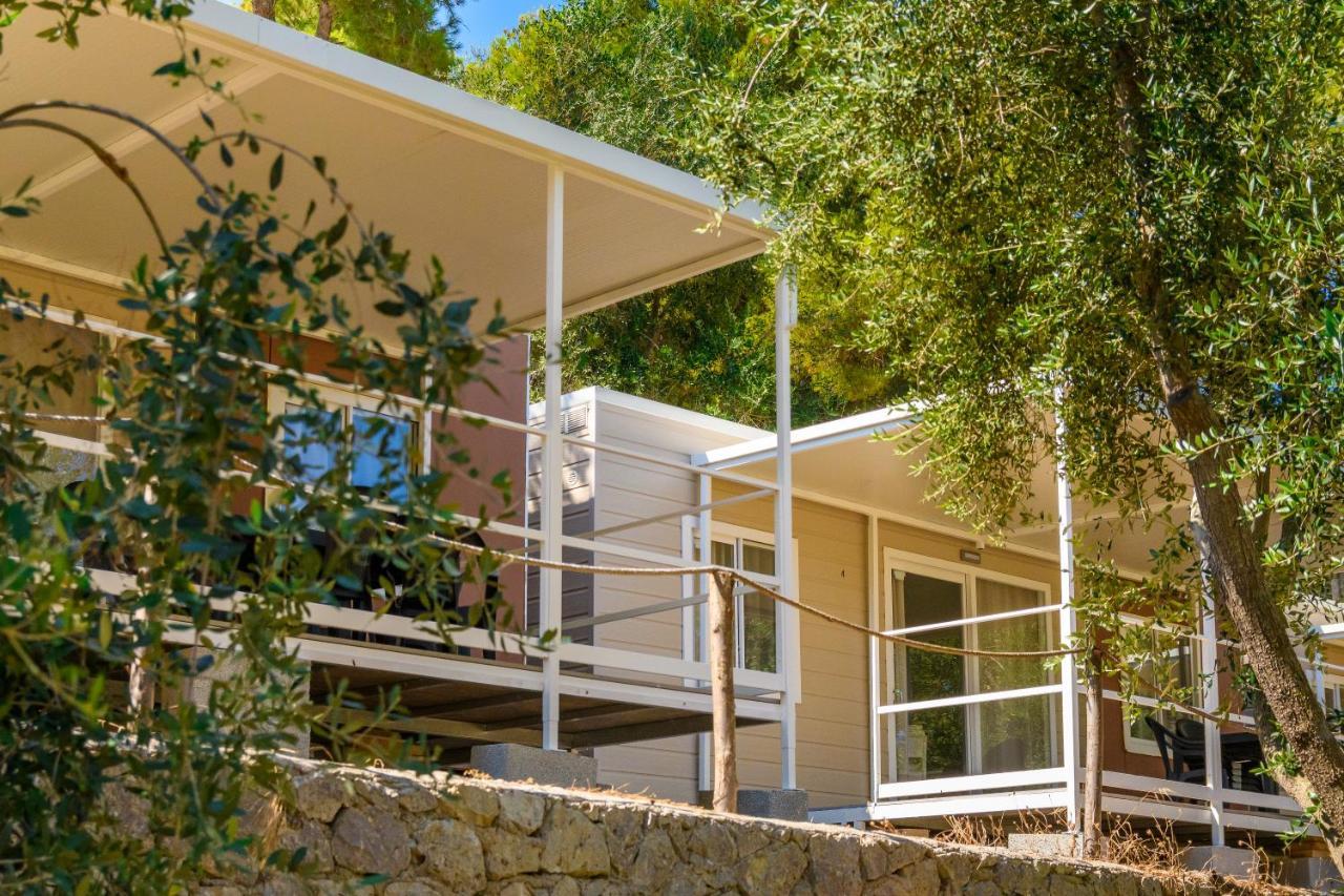 Camping La Scogliera Santa Cesarea Terme Eksteriør billede