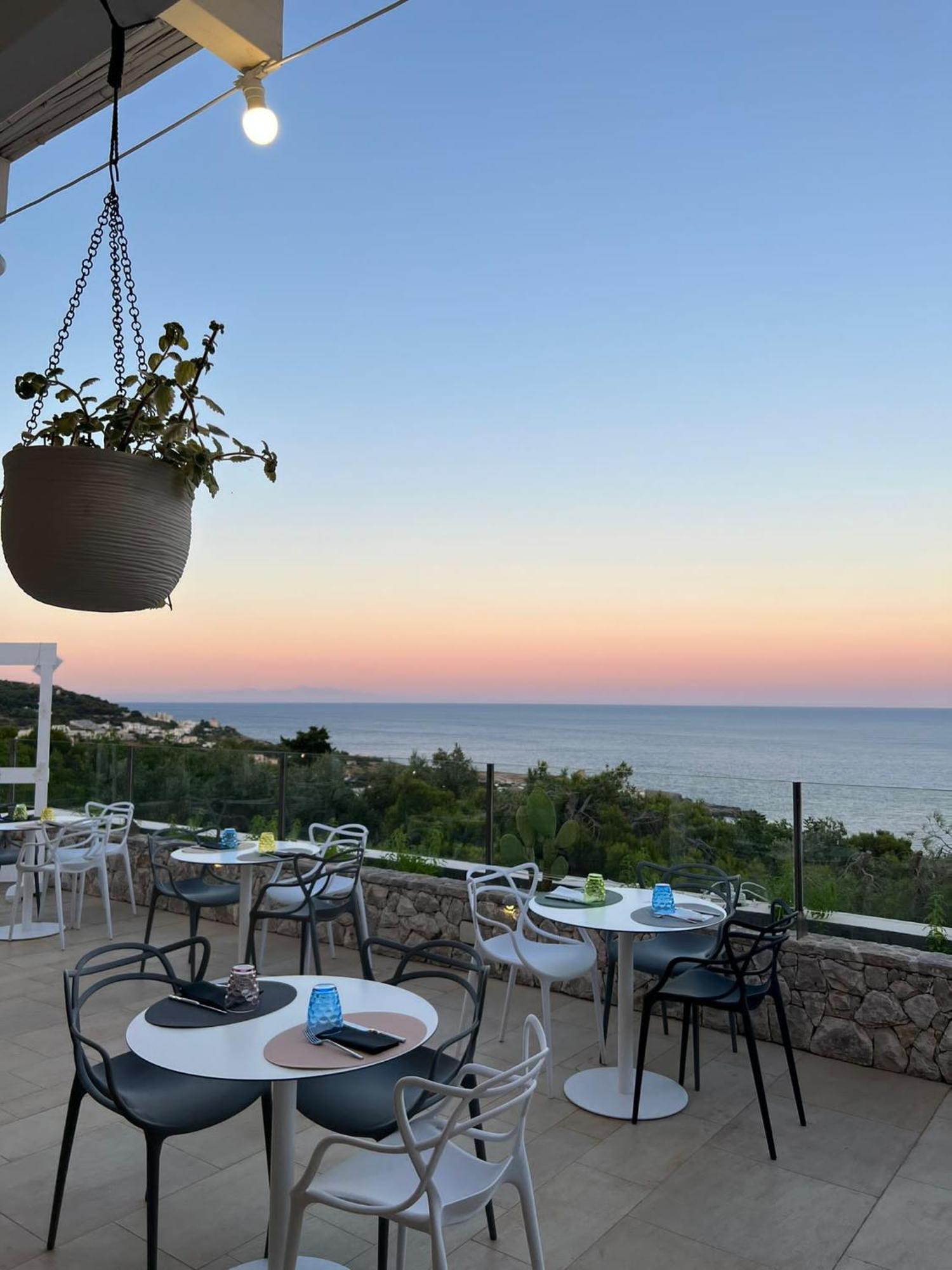 Camping La Scogliera Santa Cesarea Terme Eksteriør billede